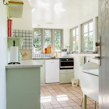 Semesterbostad With Blixen Kitchen In Mulbjerg Hills *