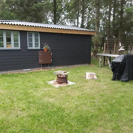 Semesterbostad With Blixen Kitchen In Mulbjerg Hills
