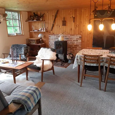 With Blixen Kitchen In Mulbjerg Hills Semesterbostad